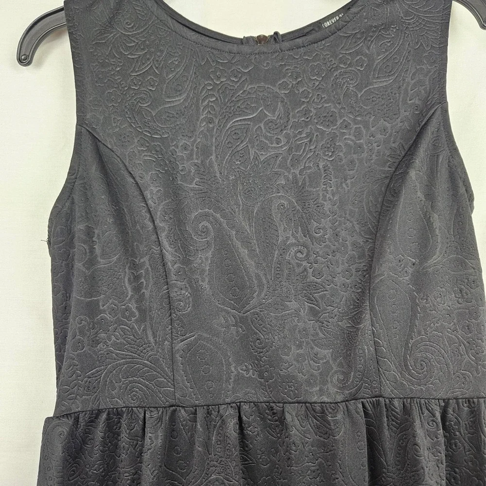 Forever 21 Black Paisley Jacquard Sleeveless Skater Dress Size L Dark Romantic